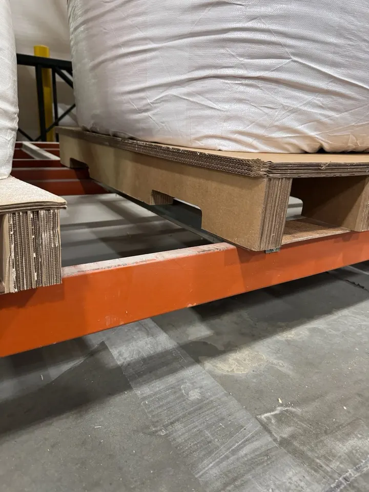 TuffCorr™ pallet on warehouse racking