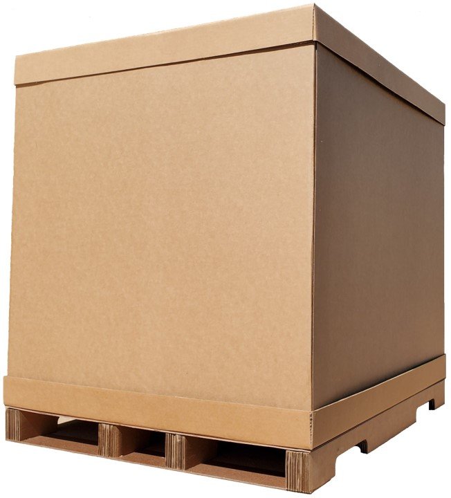 TuffTote™ combo tote with lid and sleeve on a corrugate pallet